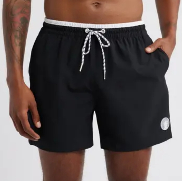 Chubbies Classic Swim Trunk The Capes In Black Size XXL 5.5" Inseam - Picture 2 of 11